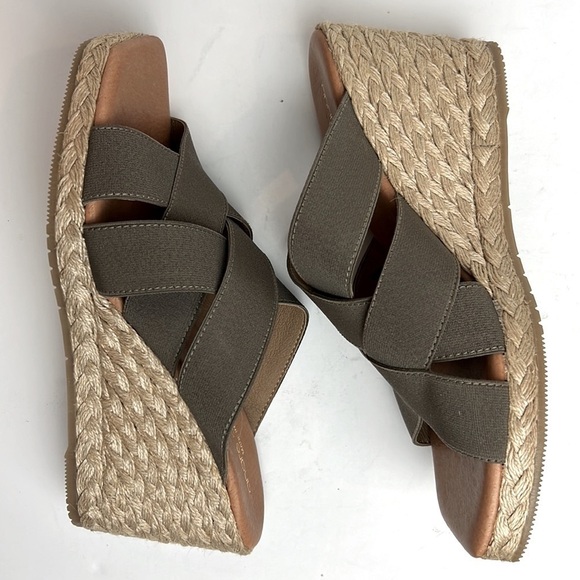 NWOT Andre Assous Rachel Espadrille Wedge Slip On Size 39 EU Taupe with Raffia - Picture 5 of 13